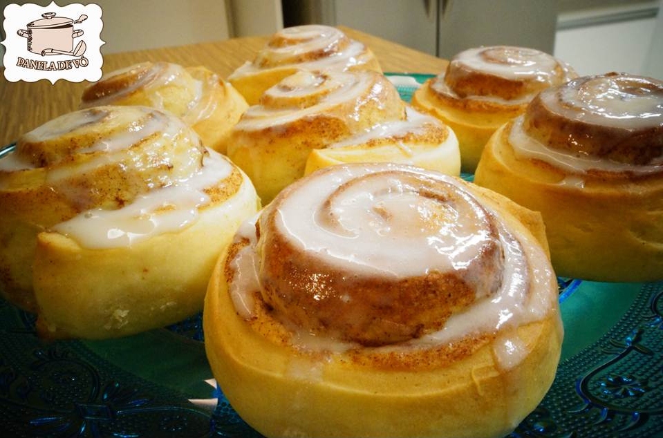 Pão enrolado com recheio de canela!